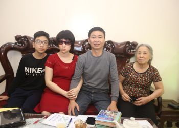 Gia đình của tác giả Dư Phương Liên