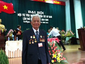 Cụ Lê Văn Hửu