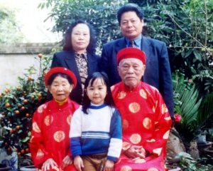 Bố chúng tôi- cụ Nguyễn Đình Giốc