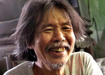 Thi Hoàng, một phía của nhiều phía