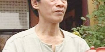 Nguyễn Khắc Thạch: Âm bản của nước mắt